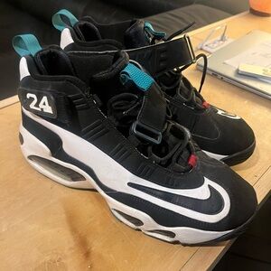Nike griffey size 12